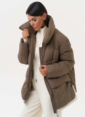 Женская зимняя куртка с капюшоном