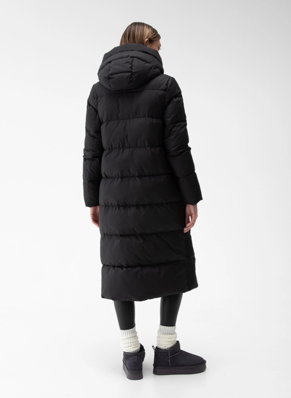 Женский пуховик с капюшоном 