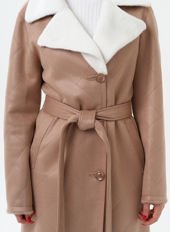 Пальто женское из эко замши с английским воротником