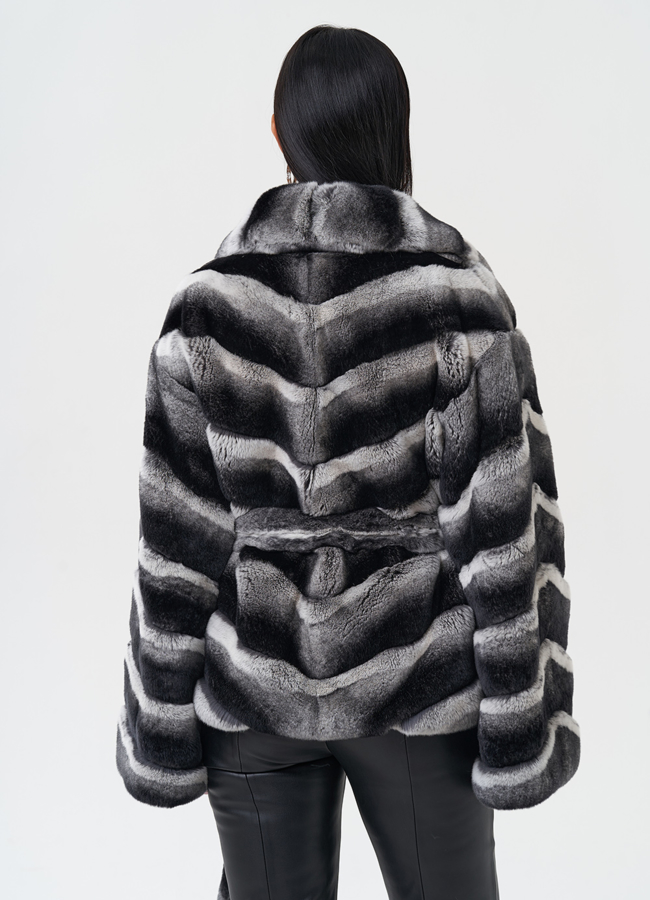 Женская шуба из меха кролика модель № 111 в кредит