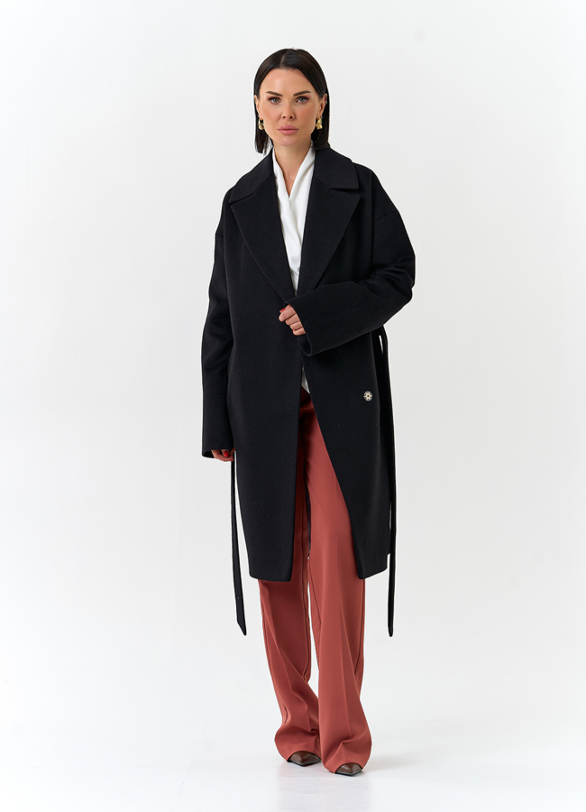 Женское пальто черного цвета модель № 32541 в кредит