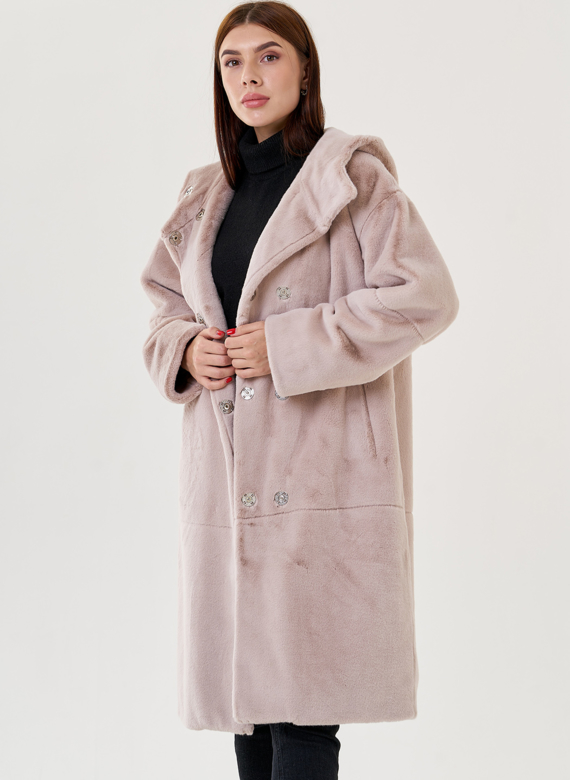 Пальто из искусственного меха