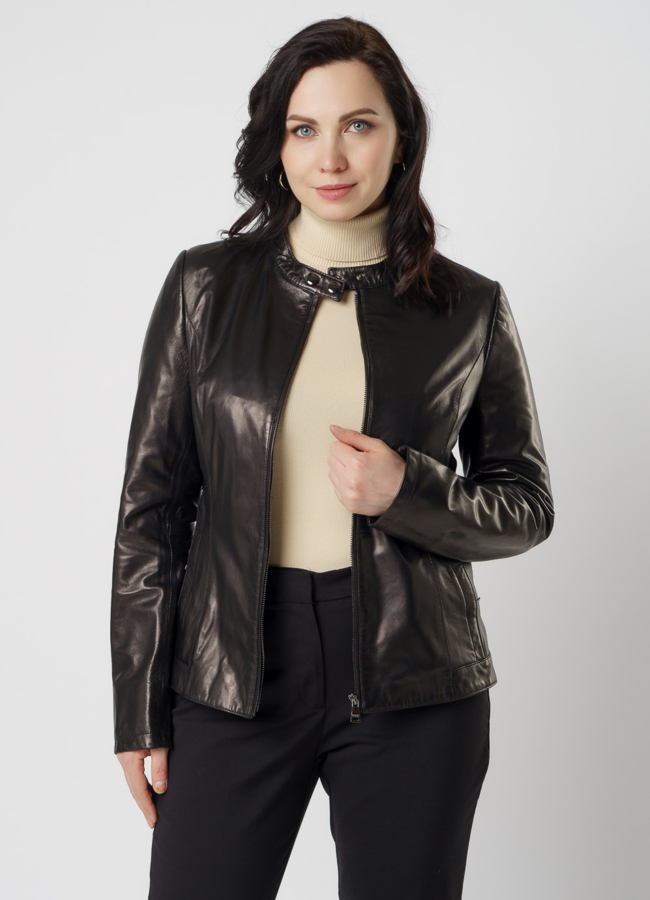 Женская кожаная куртка модель № 10627 в рассрочку