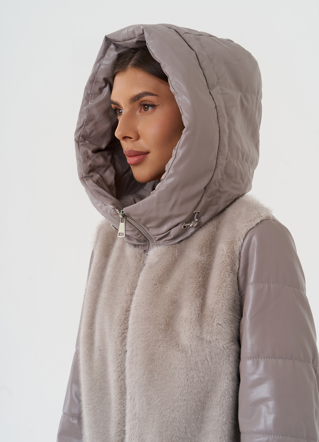 Комбинированный пуховик из эко кожи с капюшоном модель № 28518 универмаг малина