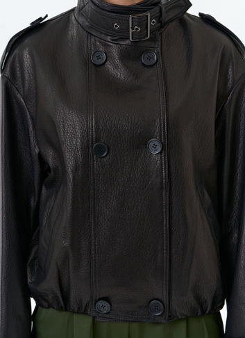 Женская куртка из натуральной кожи