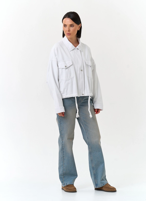 Женская объемная джинсовая куртка 