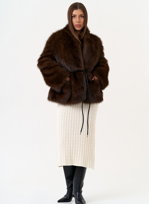 Женская шуба из эко меха с поясом