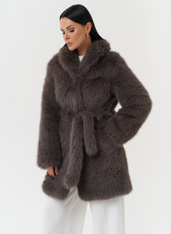 Шуба из эко меха под песца