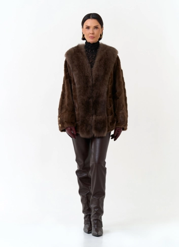 Шуба из норки с отделкой из меха песца фото