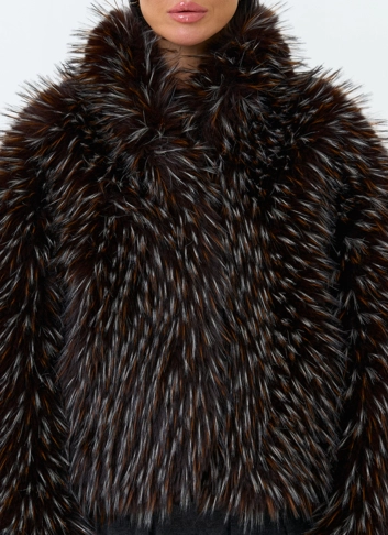 Женская шуба из эко меха фото
