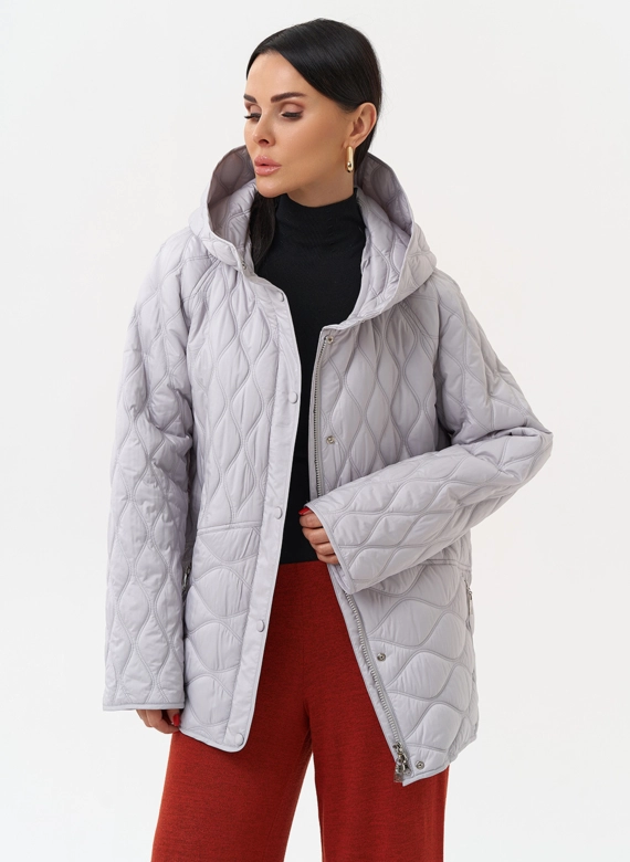 Женская стеганая куртка с капюшоном фото